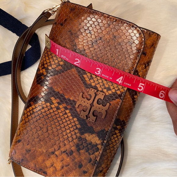 Tory Burch Thea embossed exotic flat wallet crossbody - Picture 7 of 12
